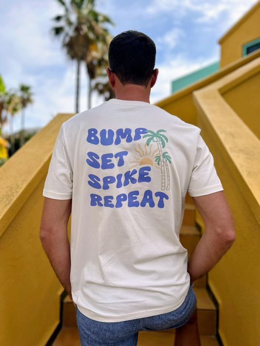 Bump set spike Volleyballshirt. Volleyball und Beachvolleyball Design für Volleyballspieler, Beachvolleyballspieler und Volleyballfans zum Ausdruck der Volleyballliebe