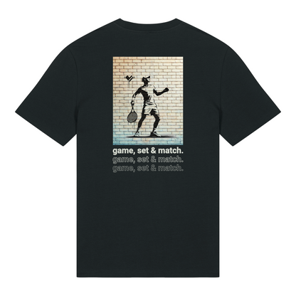 Schwarzes Tennisshirt für Tennisspieler aus 100% Biobaumwolle mit Graffiti Tennis-Design und dem Motto game set match